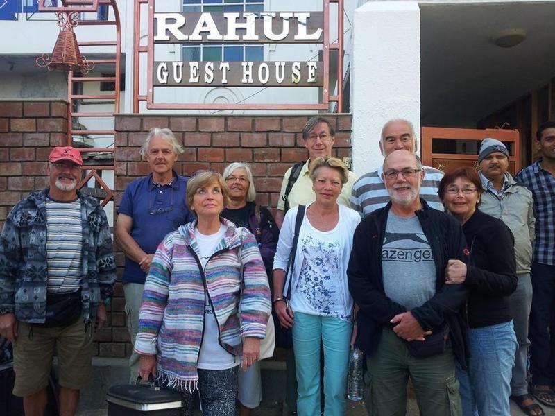 ורנאסי Rahul Guest House מראה חיצוני תמונה